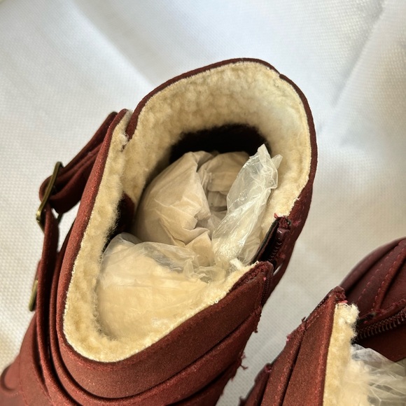 Just Fab Booties - Picture 3 of 4